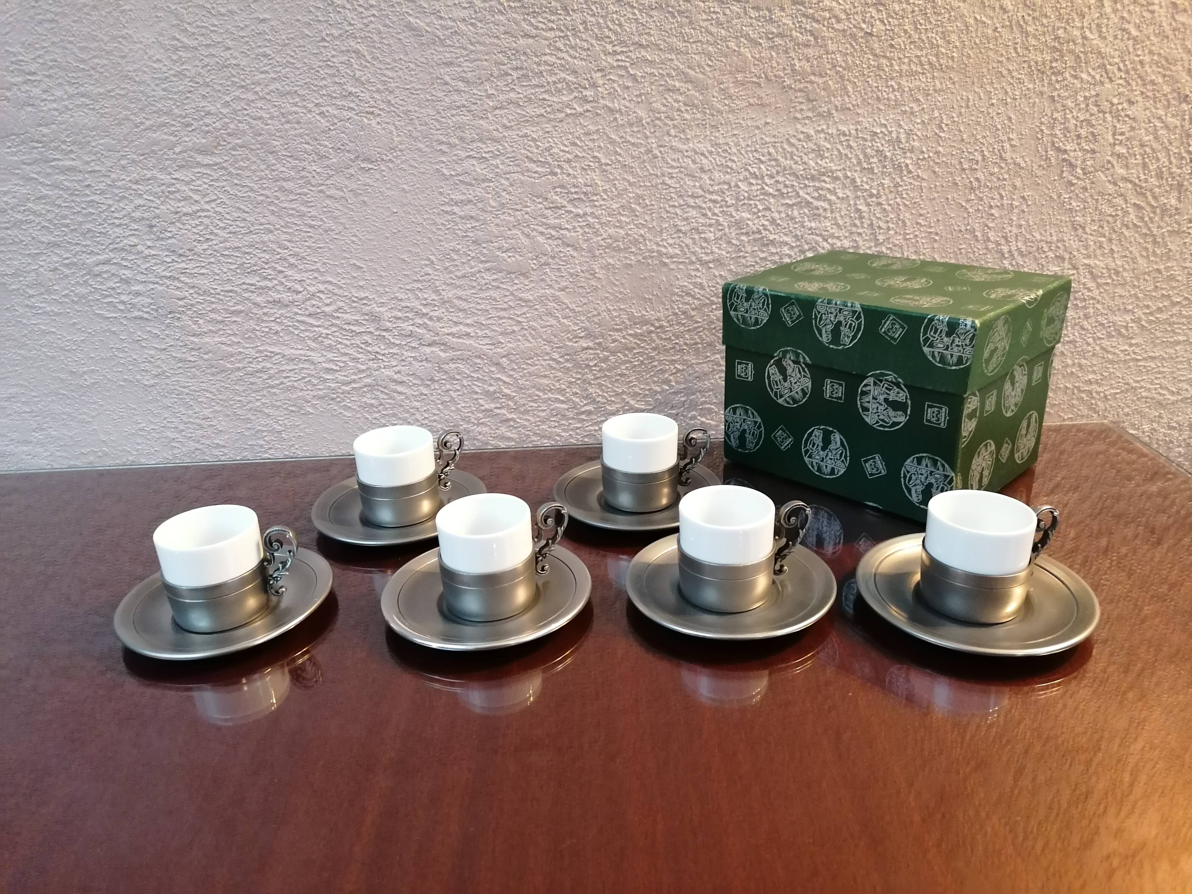 Tasses à café étain du Manoir