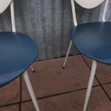 Ensemble de 2 chaises à manger rétro de skai en bleu et blanc