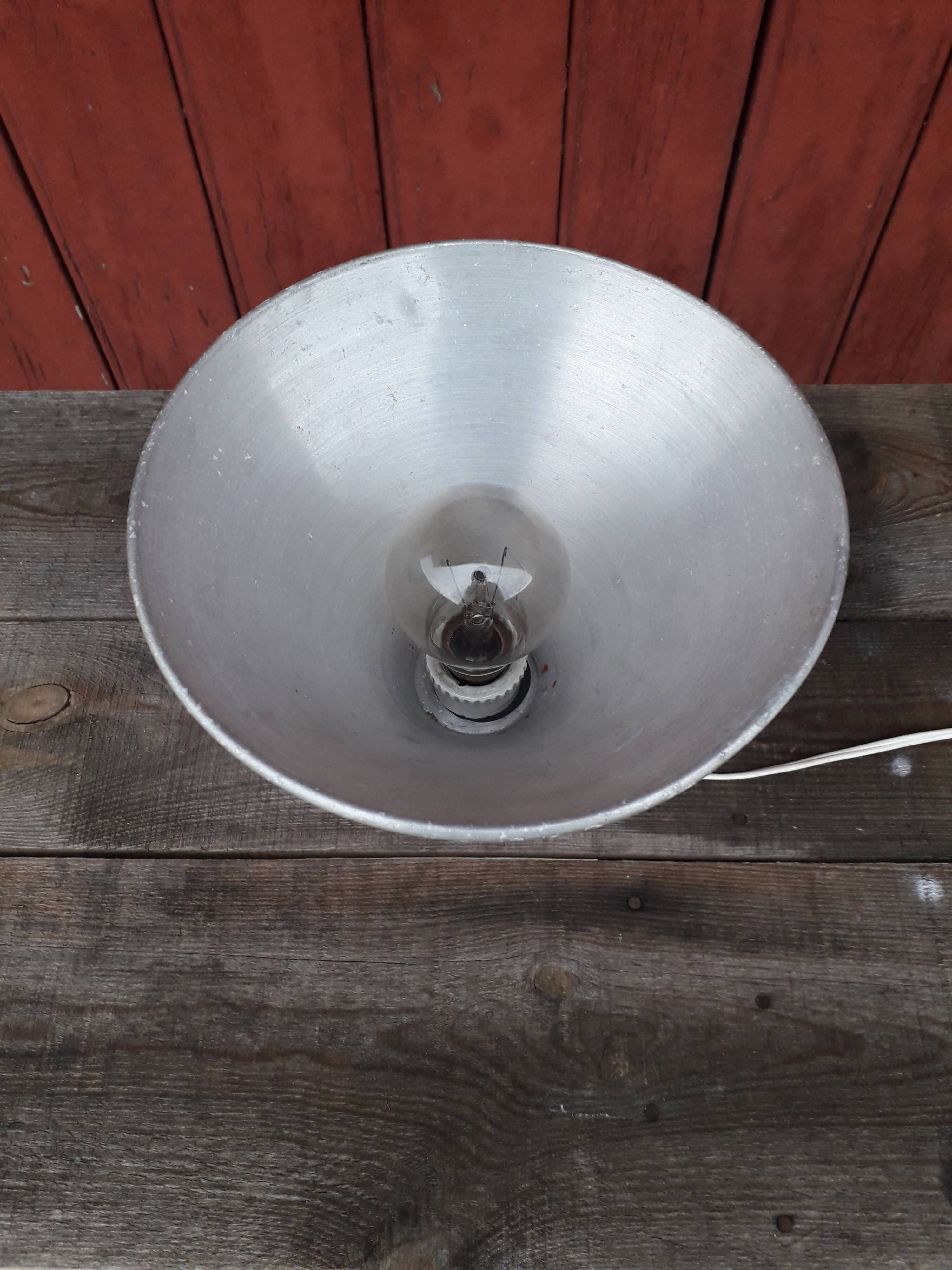 Old workshop / factory ceiling lamp - Industrial decoration - 1950