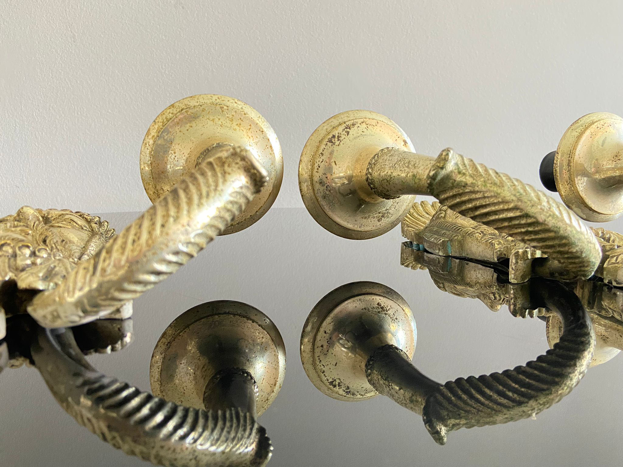 Wall lamp Mascherone Tragedia Greca in silver cast alloy