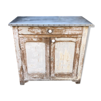 Small white patinated buffet