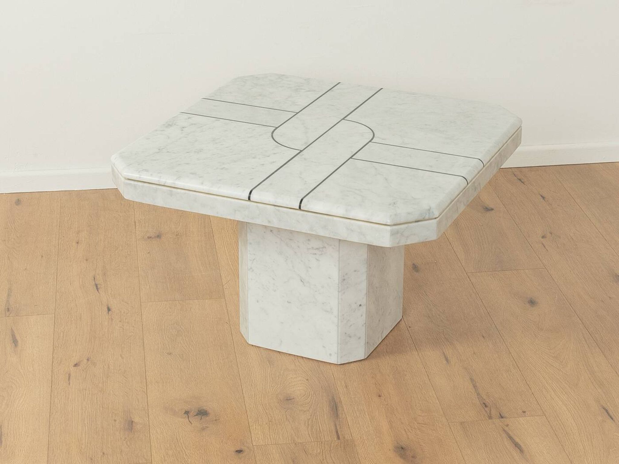 Table basse en marbre des années 1980