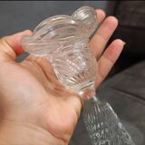 2 bougeoirs Art Déco Vallerysthal en verre pressé, 1920‑1950