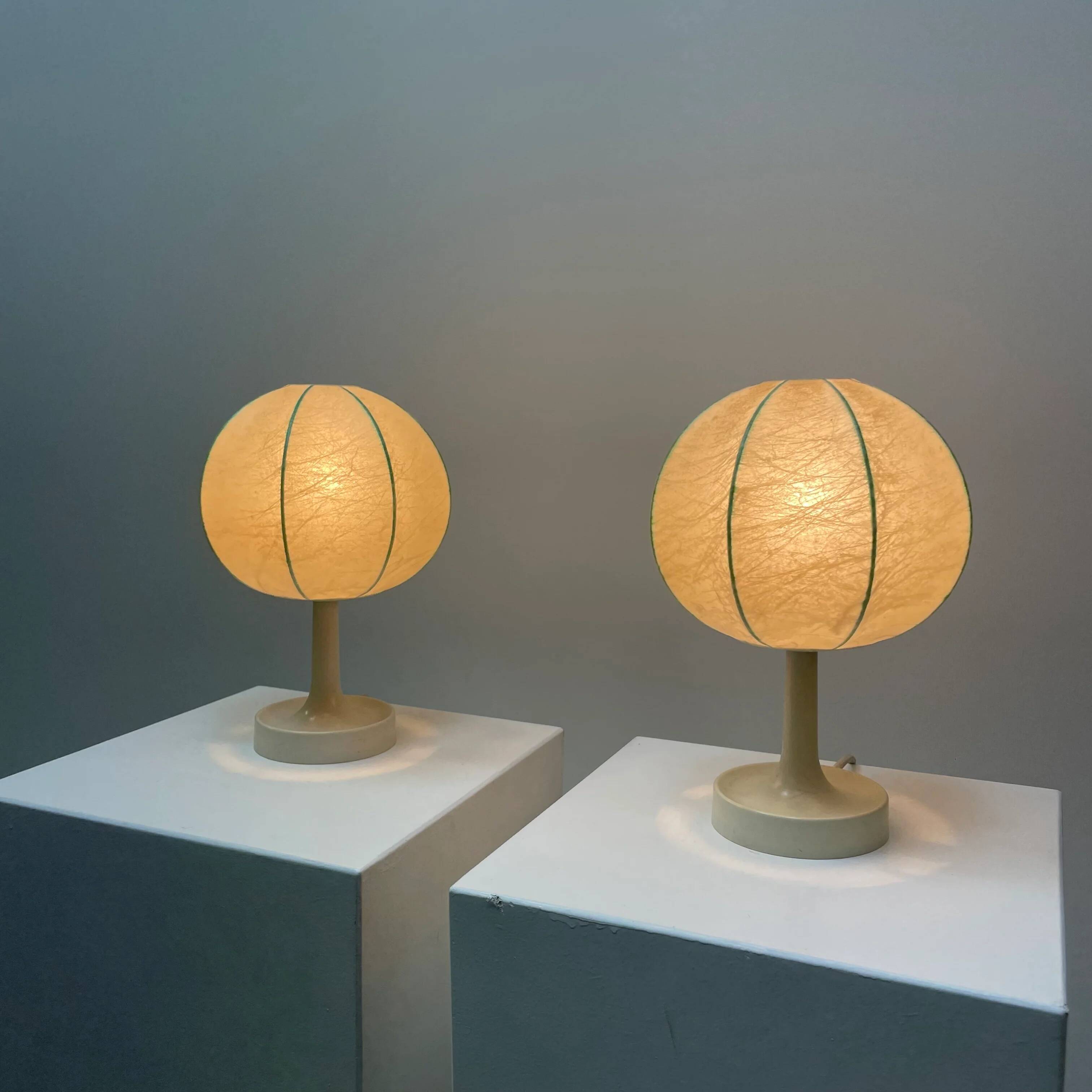 Paire de lampes de table cocoon par Goldkant Leuchten 1960