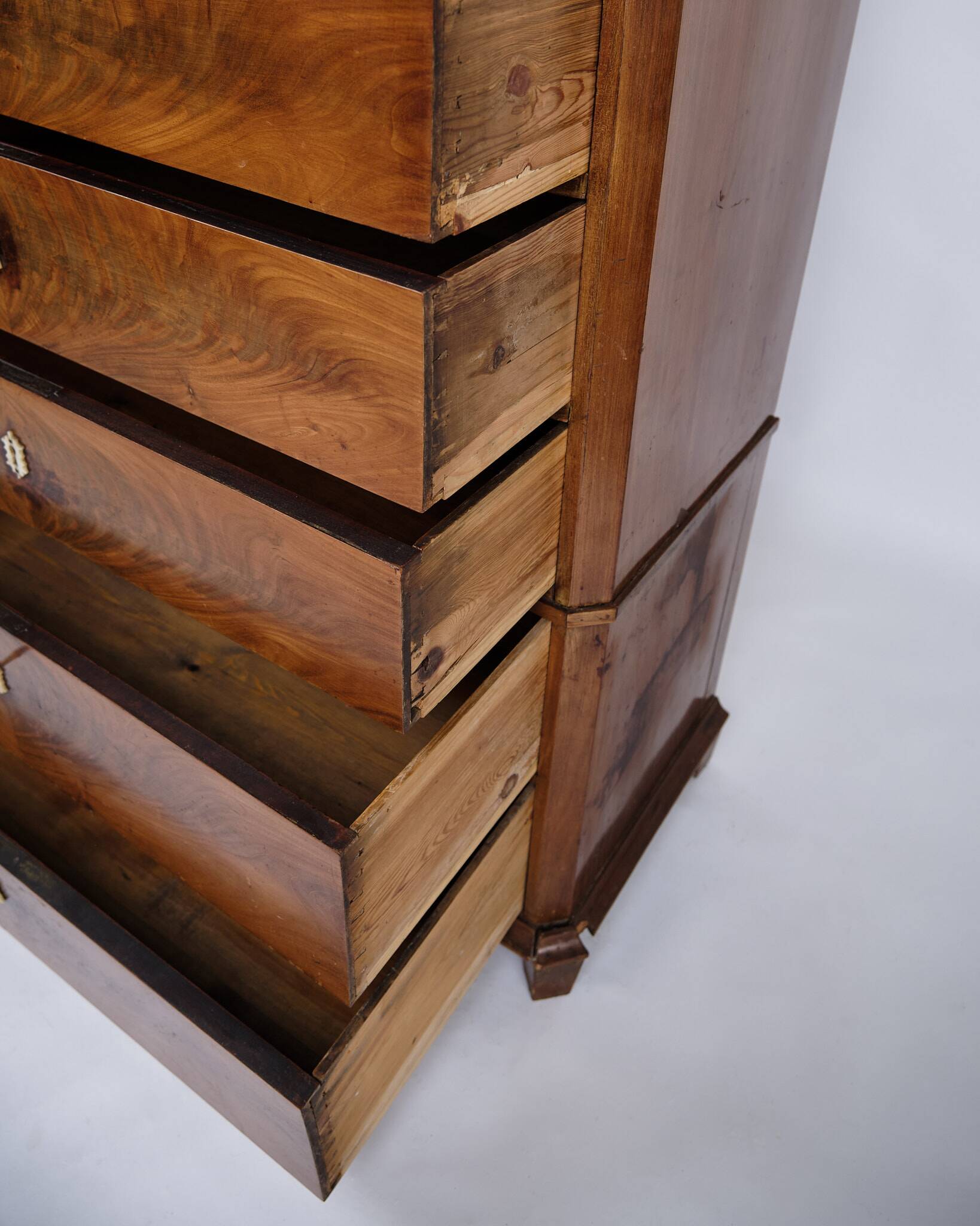 Chest of drawers - antique - mahogany - 7 drawers - 1860s