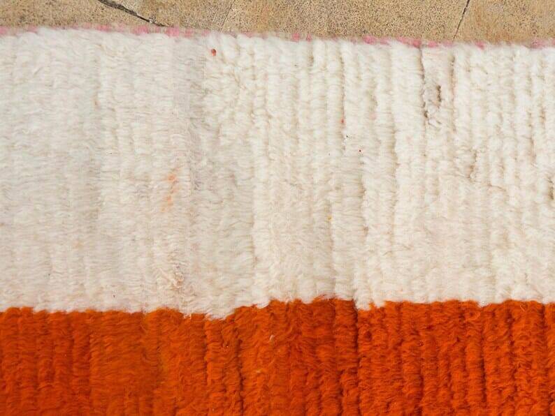 Traditional hand-woven Beni Ouraine rug, size 150 x 250 cm