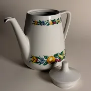 Villeroy & Boch fruit garland coffee pot
