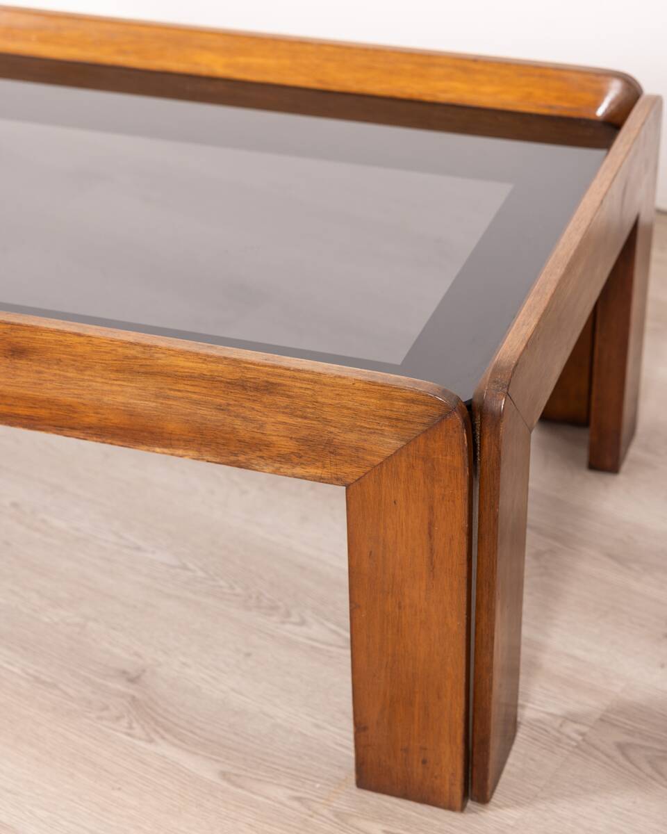 Table vintage années 70 en bois et verre design afra e tobia scarpa