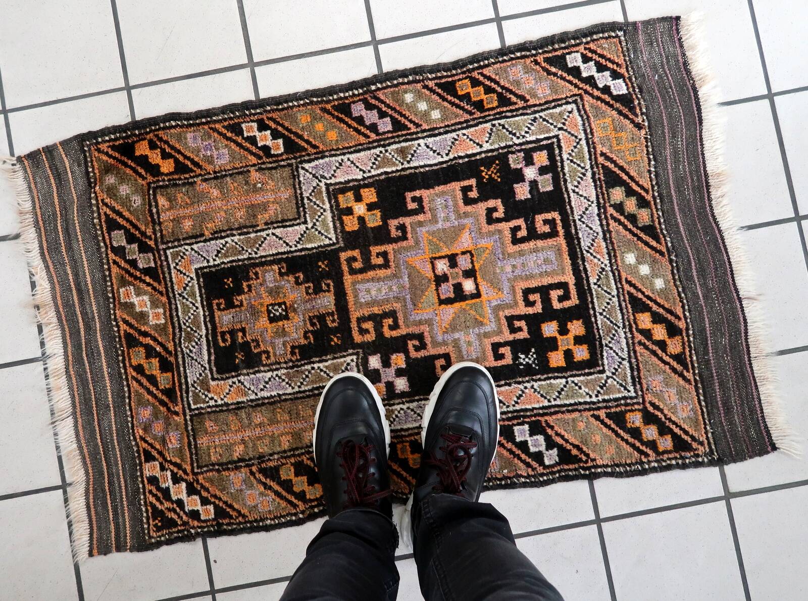 Tapis ancien de prière Baloutche fait main 66x104 cm en laine - 1C1045