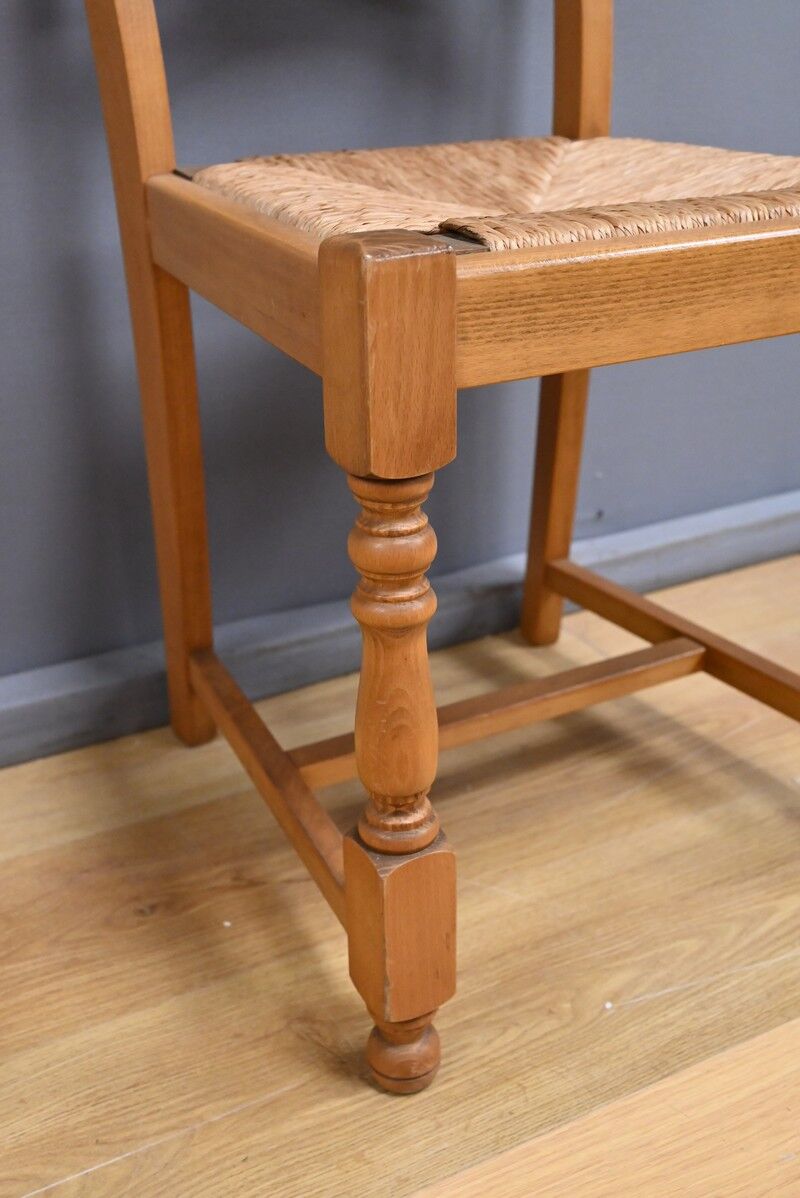 Set of 8 beech chairs – 1980