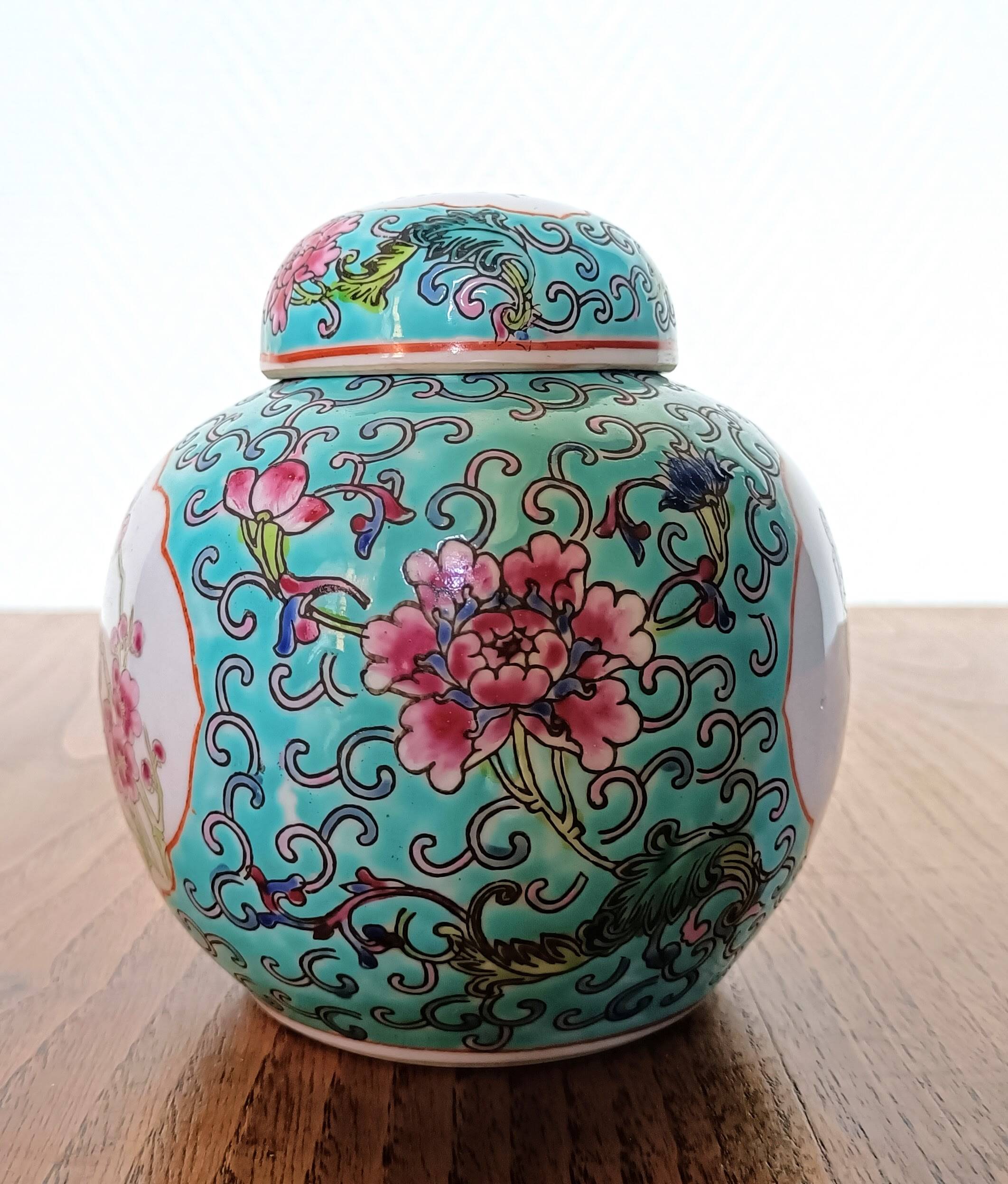 Chinese Jingdezhen tea or ginger pot