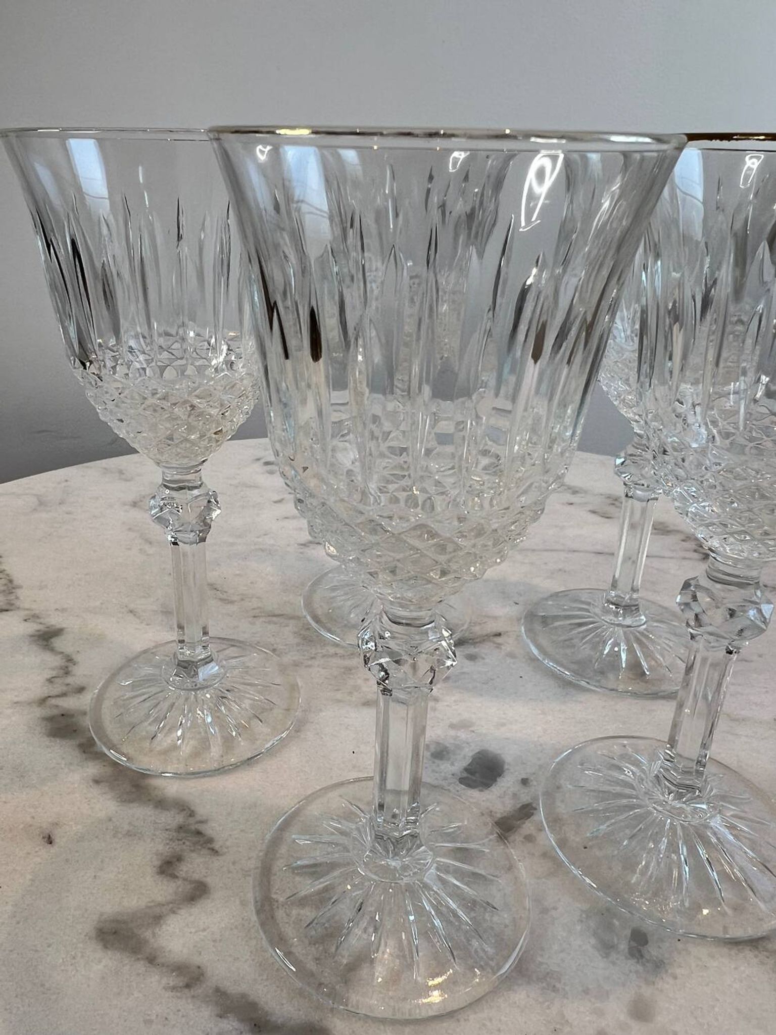 Lot de 5 verres à pied