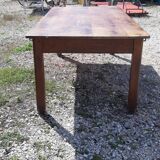 Country farm table in pine