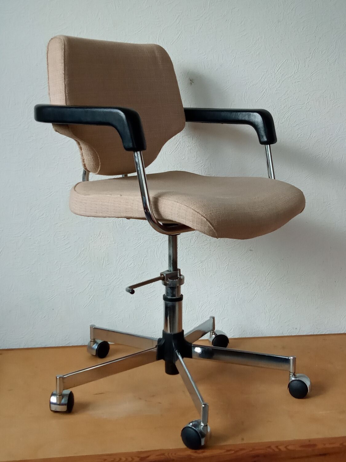 Chaise de bureau réglable 1980