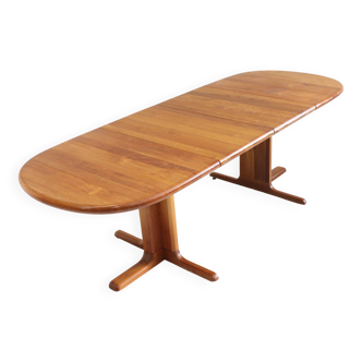 Table à manger ovale extensible vintage danoise en teck massif des années 1960