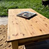 Table basse en pin