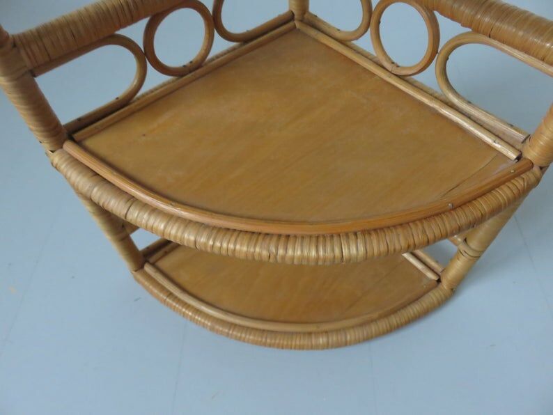 Wall angle shelf in rattan 60s 70s
