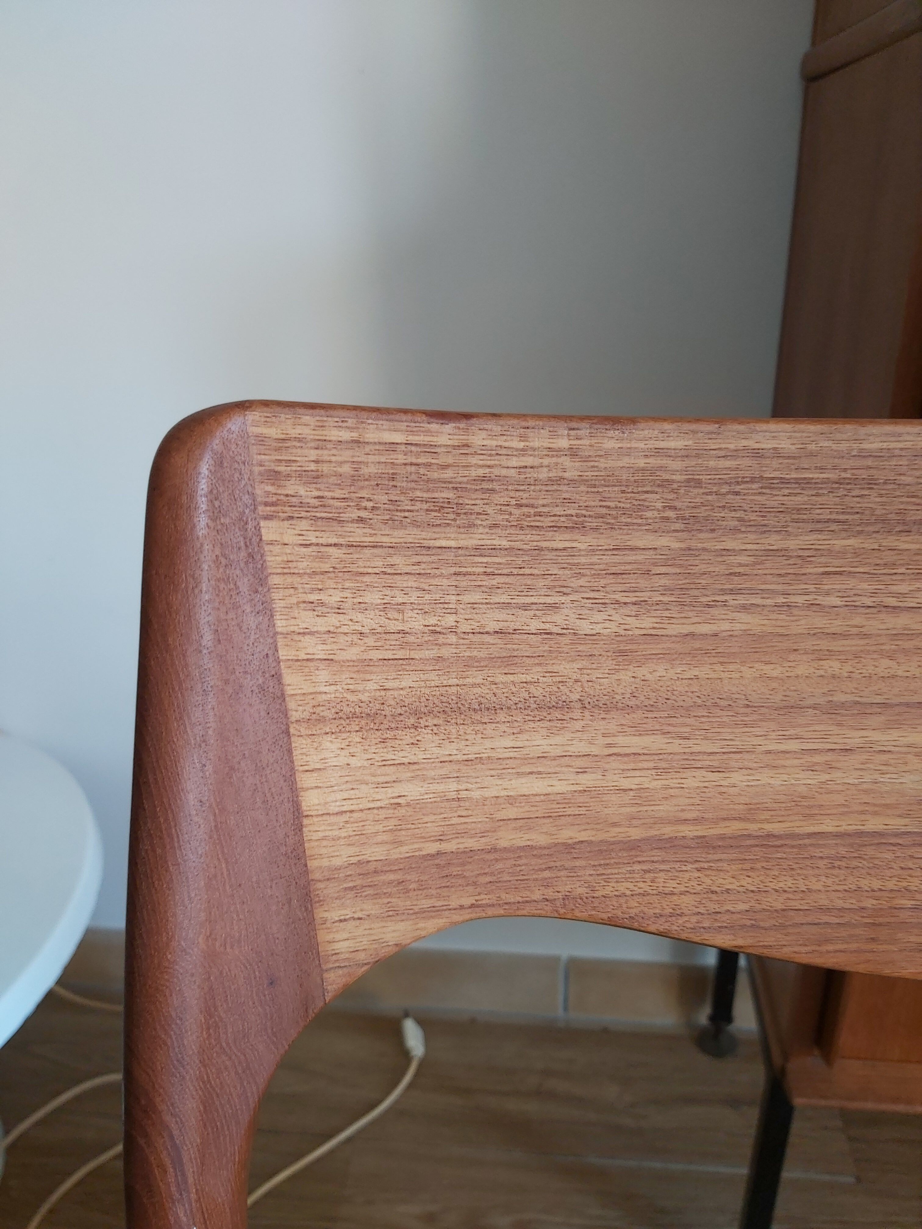Series of 4 Scandinavian chairs in teak 60s