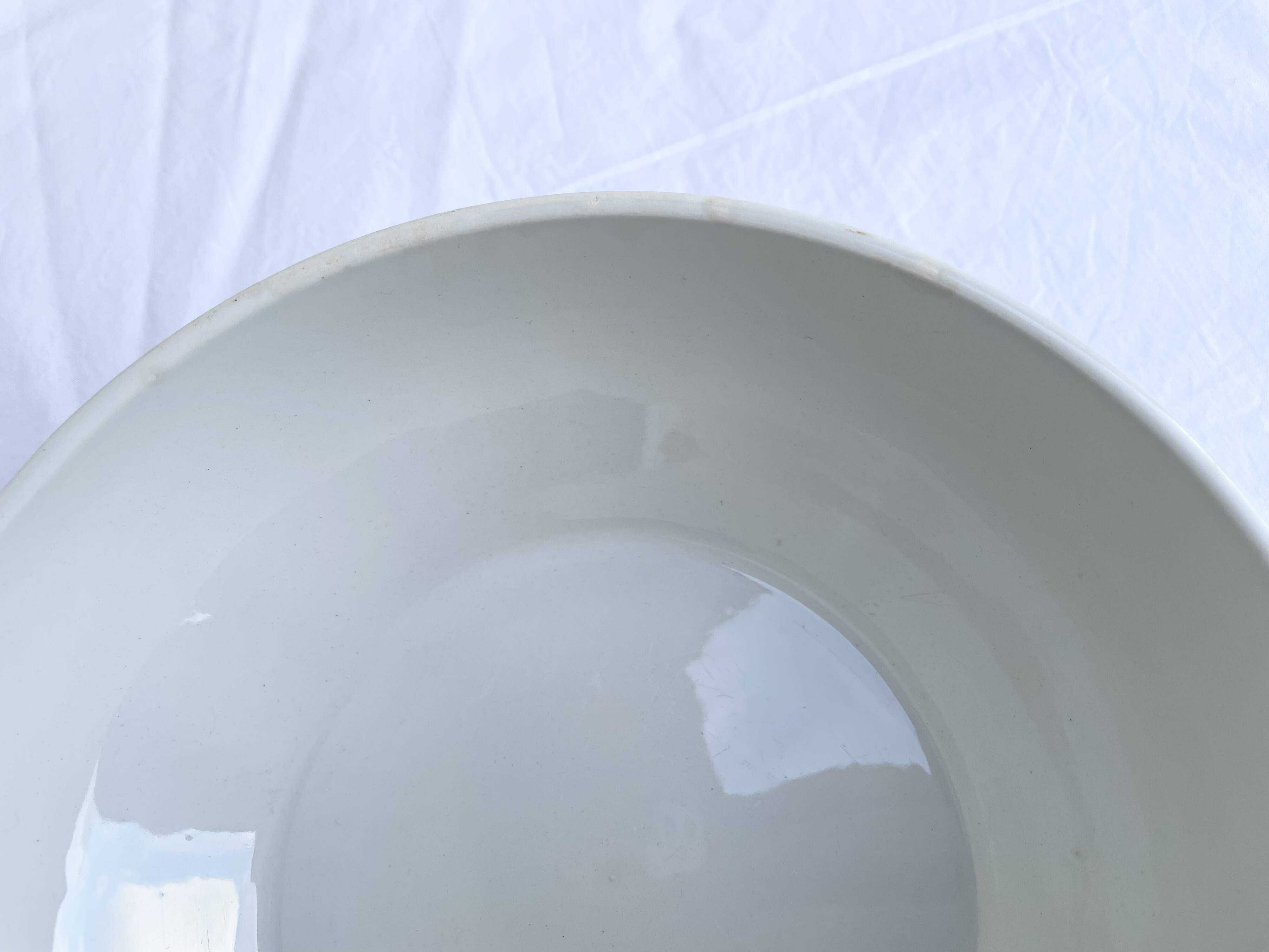 Vintage salad bowl HBCM Luxeuil model opaque porcelain