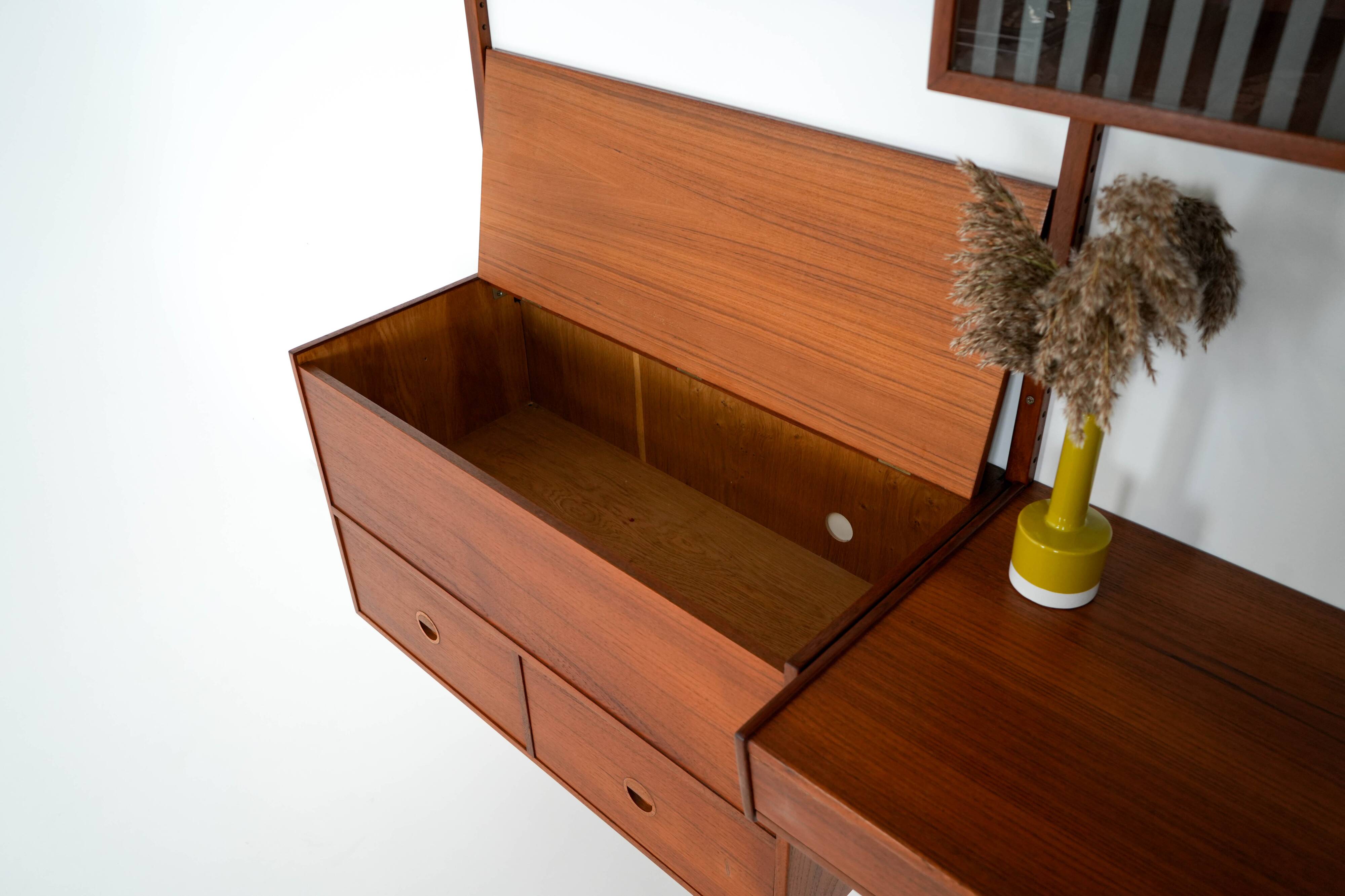 Teak modular shelving unit, Danish design, 1960s, manufactured by Hansen &