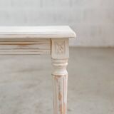 Console carrée blanche