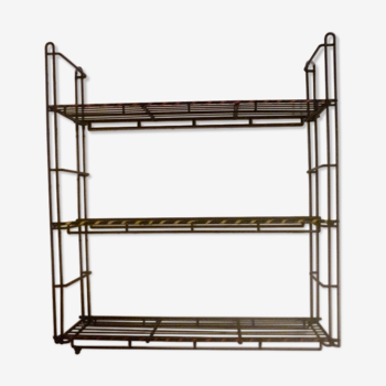 Etagere style string