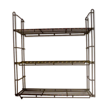 Etagere style string
