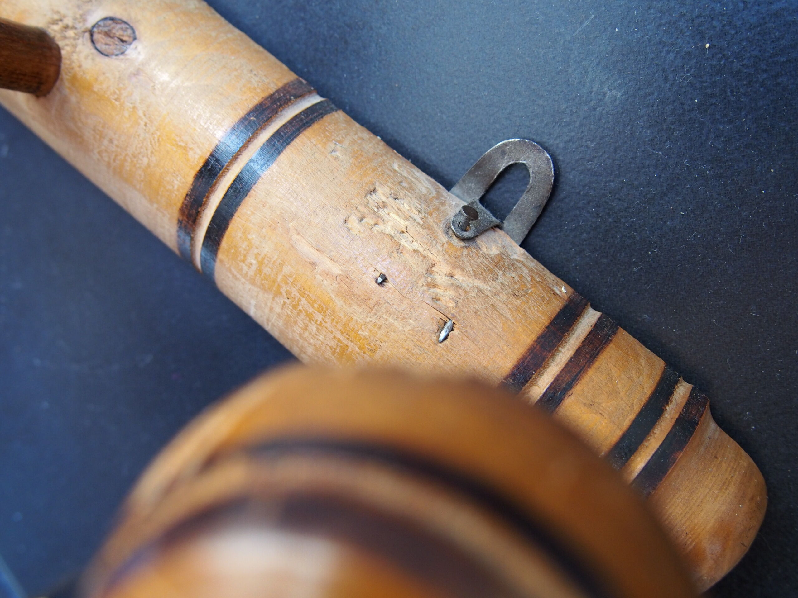 Patère en bois