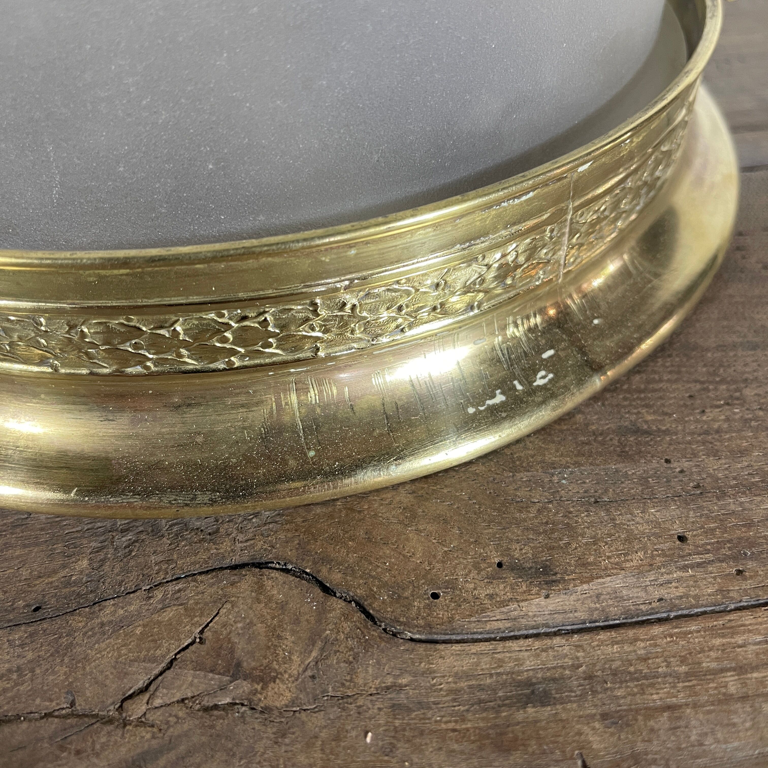 Old ceiling lamp in brass and satin glass