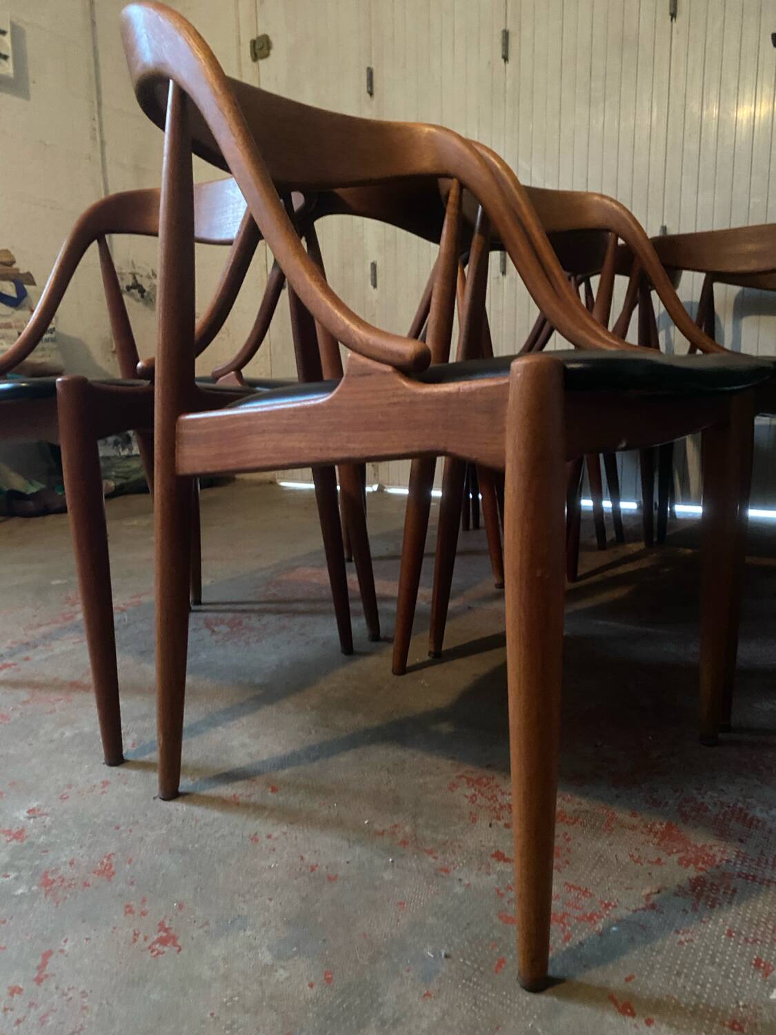 8 Johannes Andersen model 16 chairs for Uldum Denmark