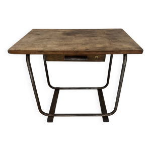 Bureau design en tube