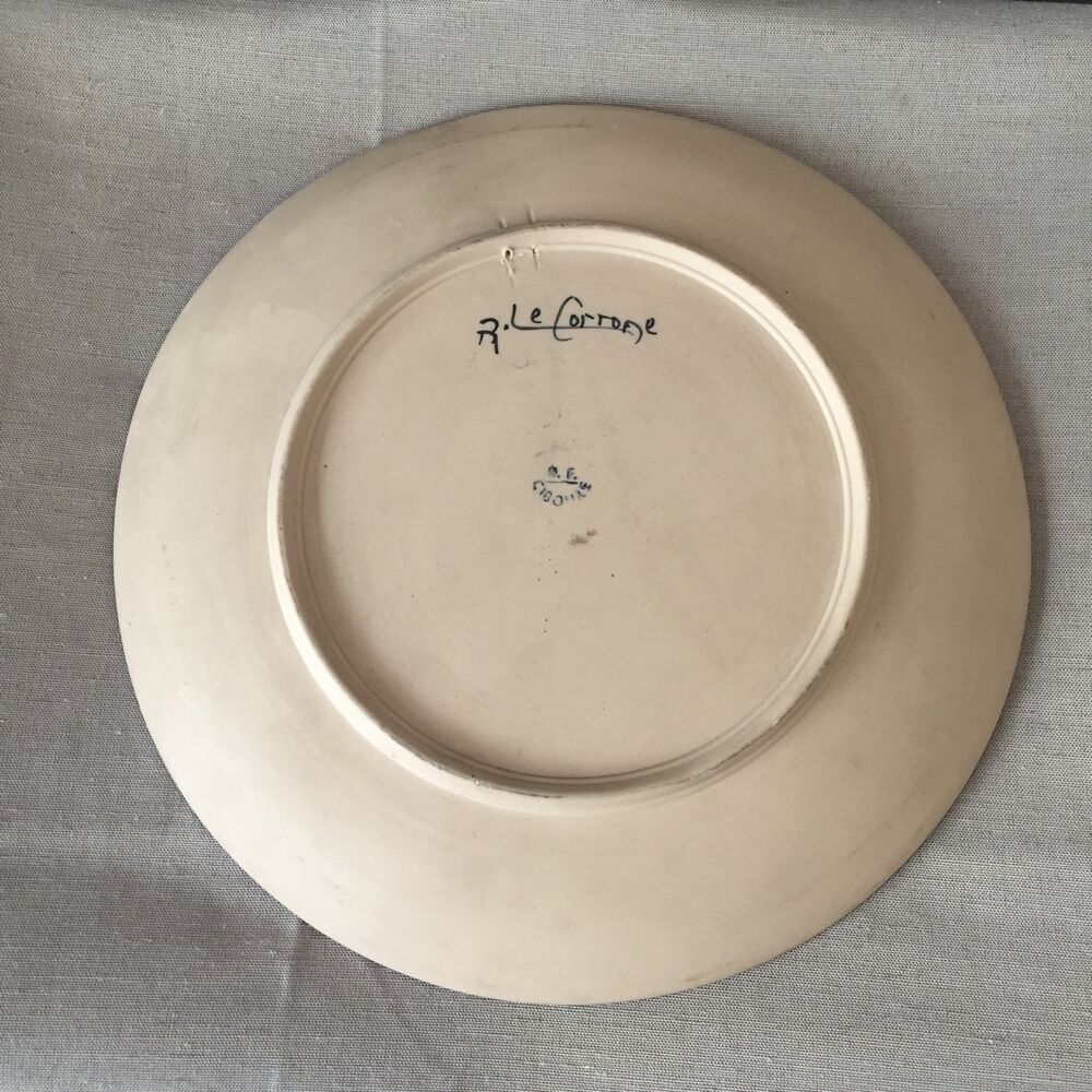 Basque ciboure plate with its donkey r le corrone