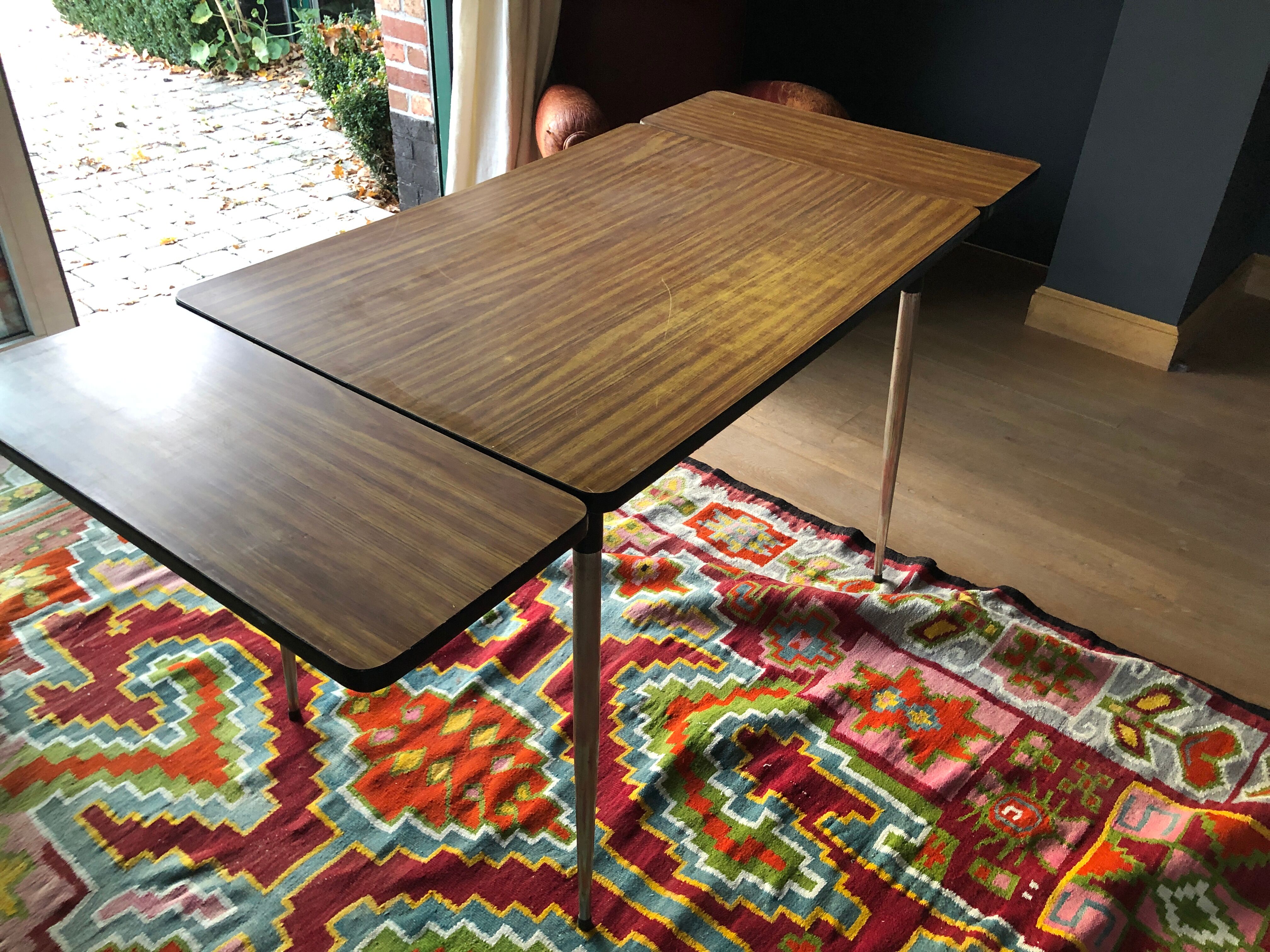 Formica extension table