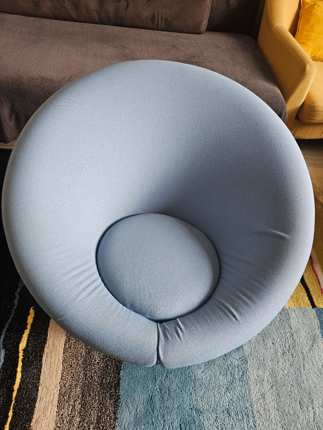 Pierre Paulin mushroom chair