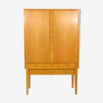 Armoire de placage en chêne original, faite sur commande conception, Tchécoslovaquie années 1980