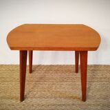 Table basse pieds fuseaux