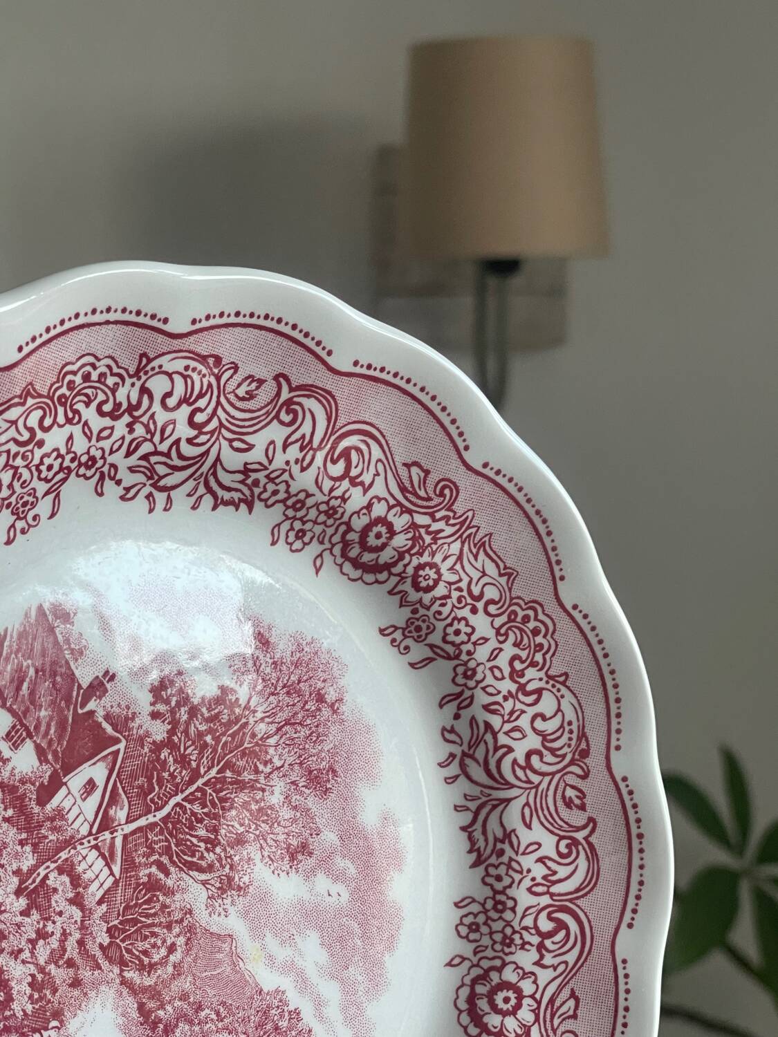 12 dessert plates Fontebasso Italy.