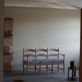 Sofa / Sculptural Danish modern three-seater Scandinavian bench, made by Hans Dau, 1950s.