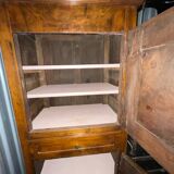 Standing man, antique wooden bonnetière.