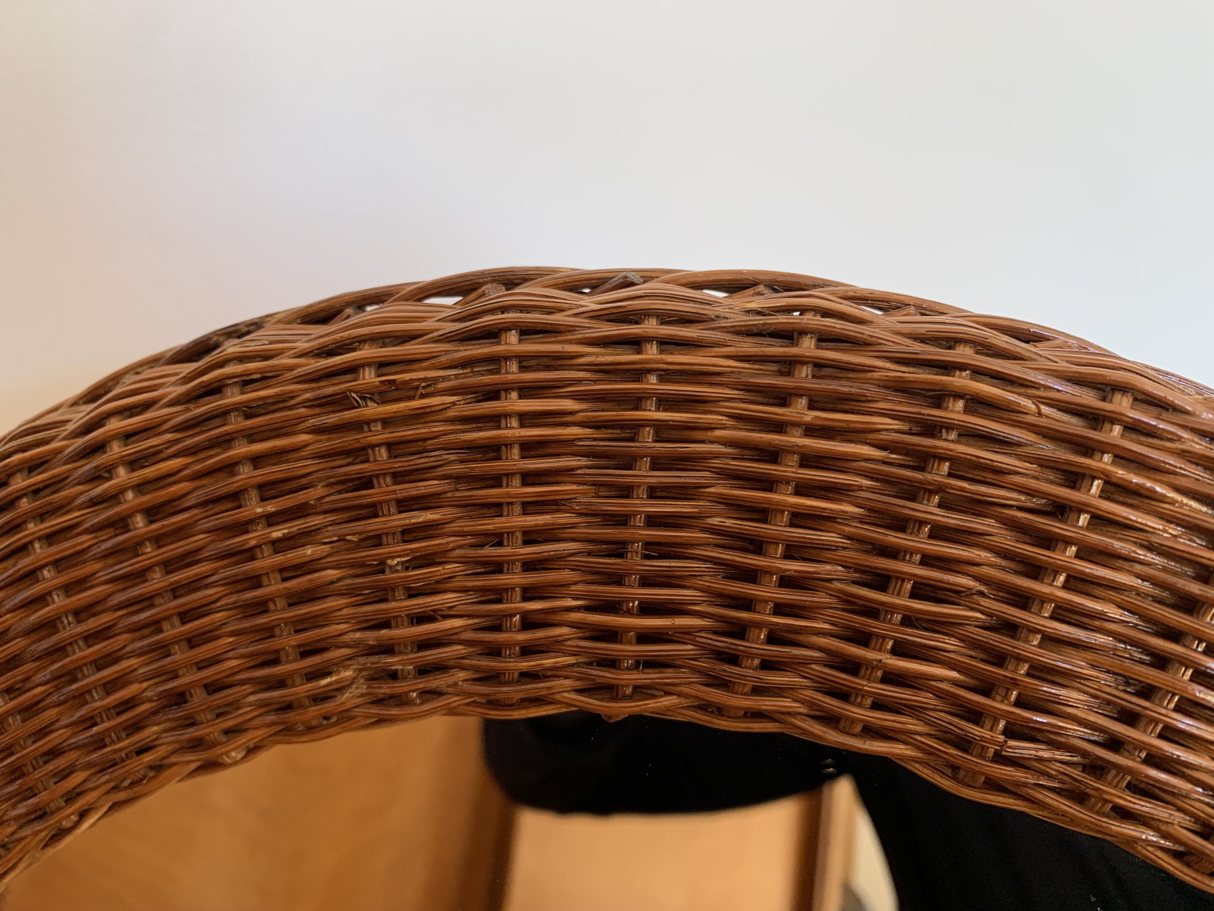 miroir rond en rotin tressé, 1960's