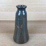 Vase en céramique gris foncé