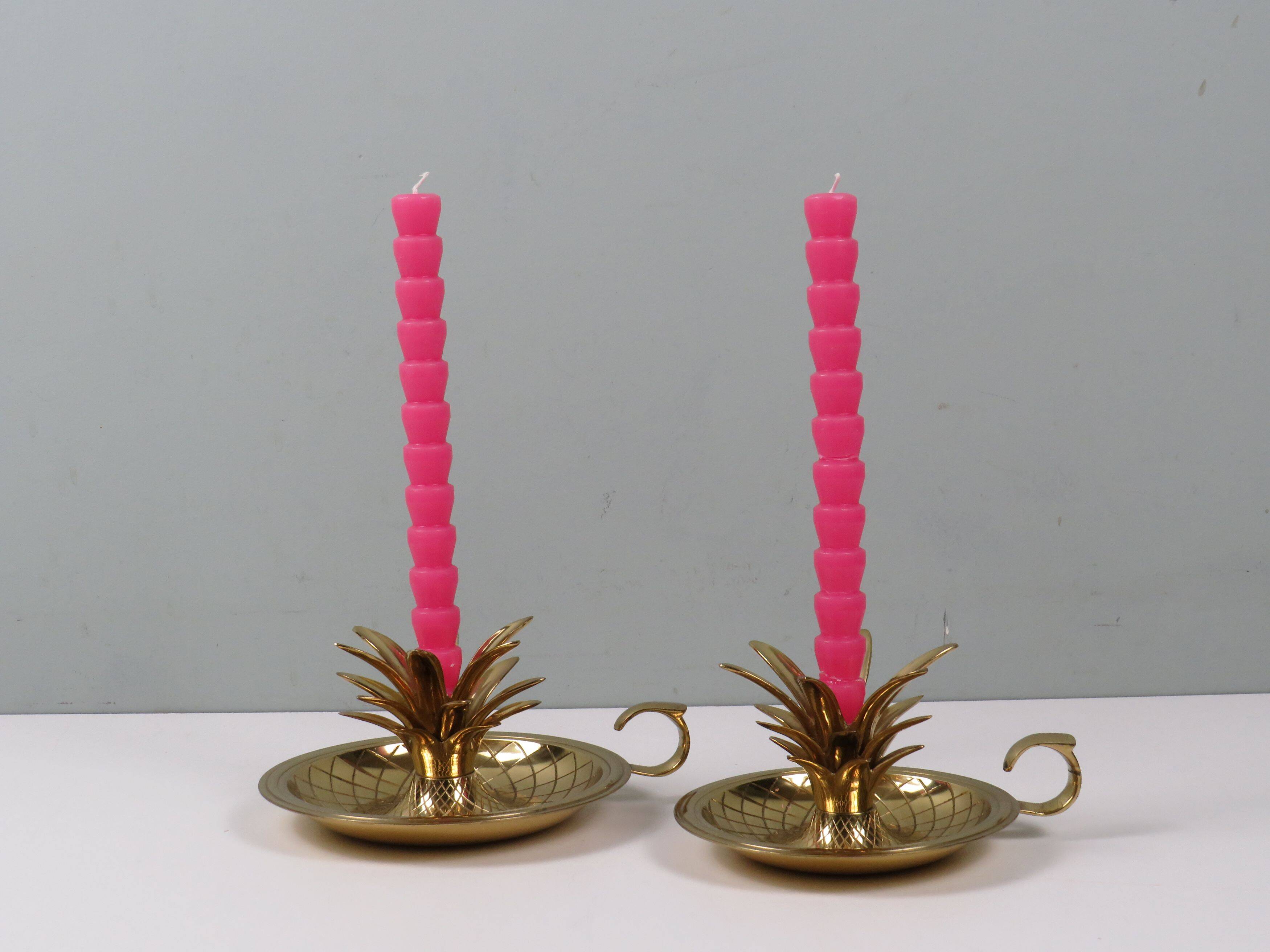 Elegant pineapple candlesticks in lacquered brass 1970-1980