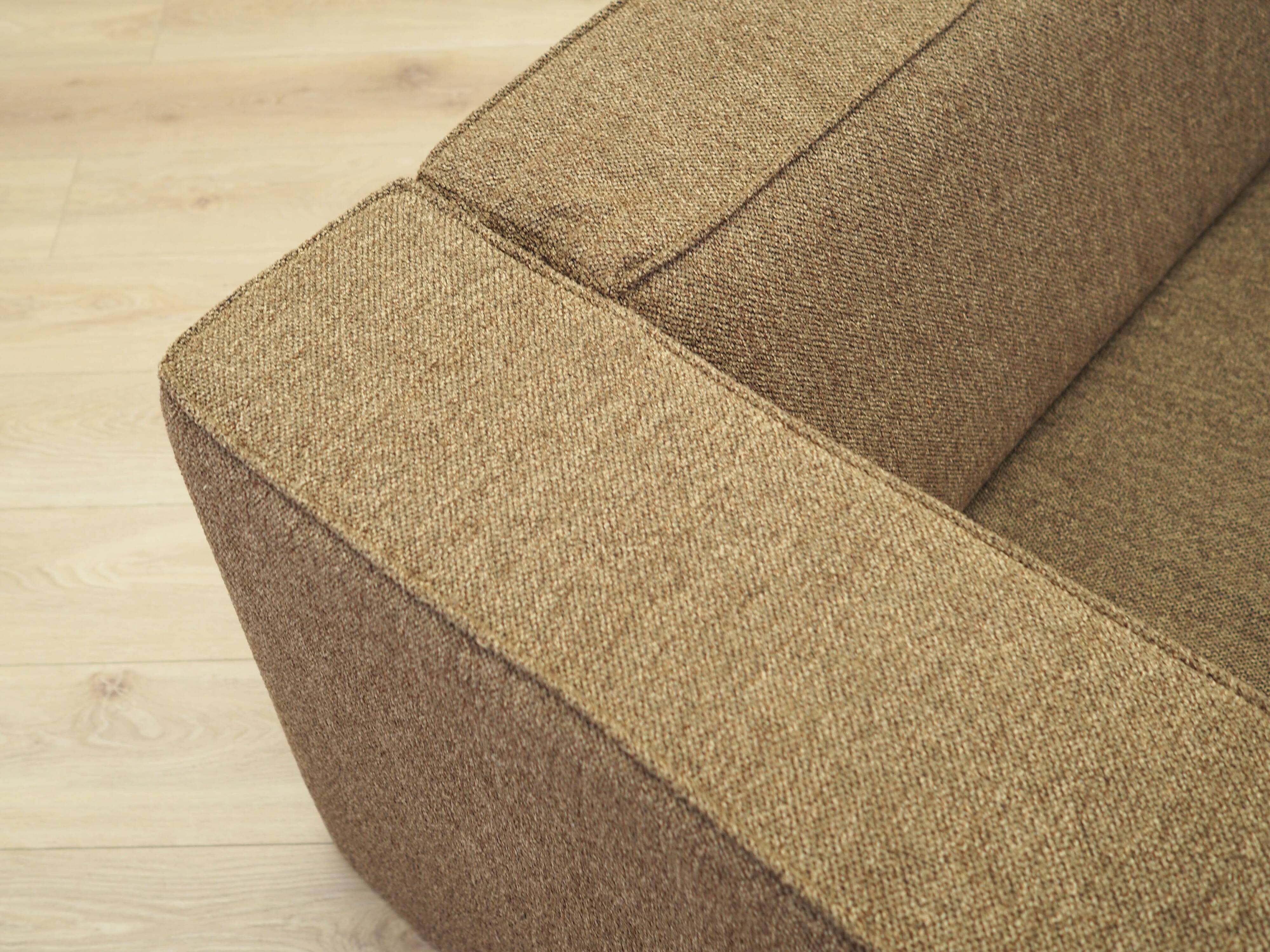 Canapé marron, Danemark années 1980