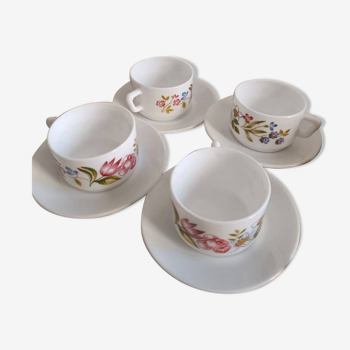 Set of 4 Arcopal cups