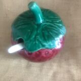 Strawberry dabbling confectioner