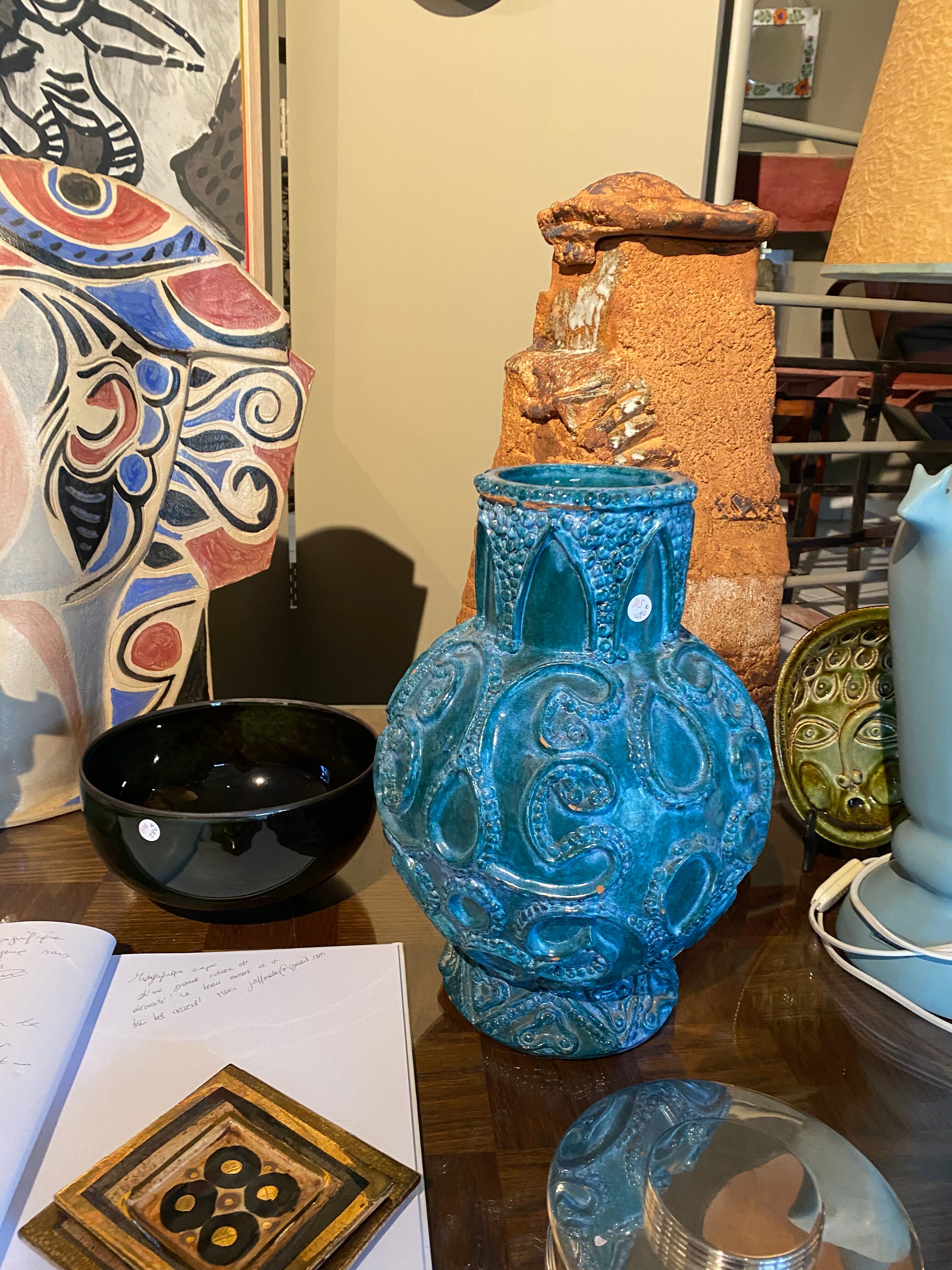 Vase bleu vintage
