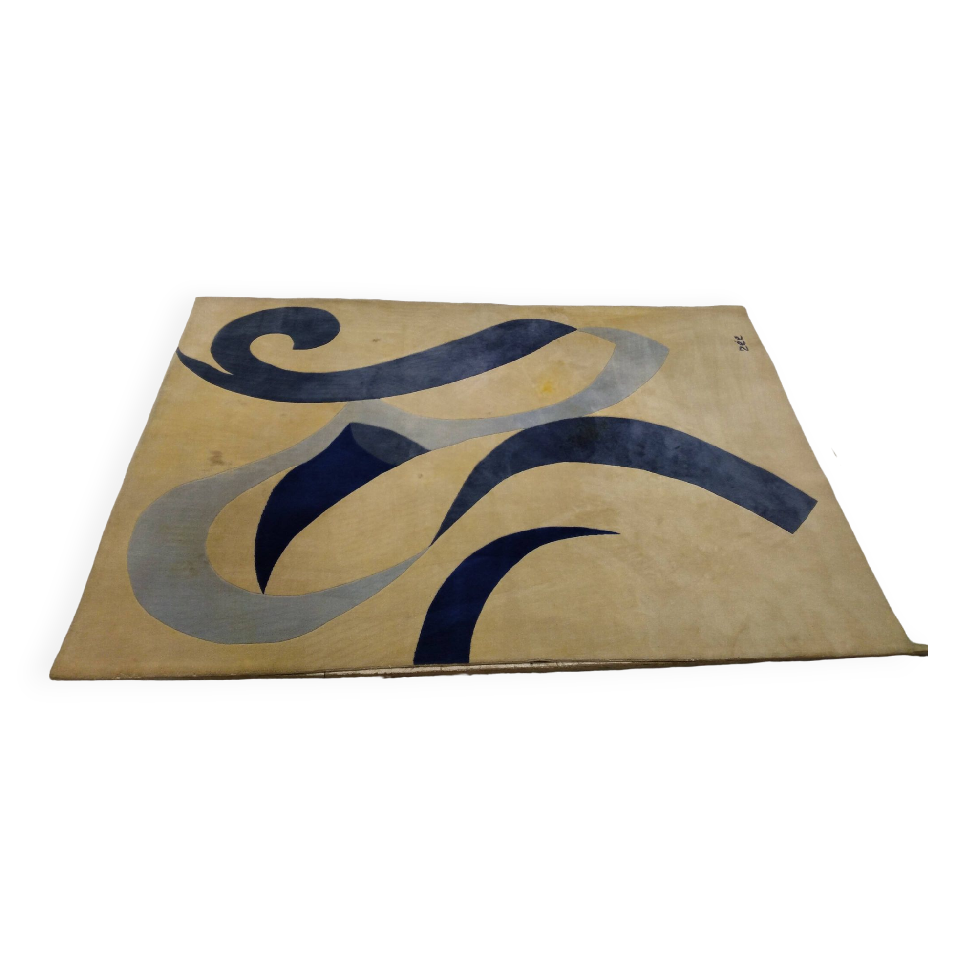 Carpet born creations kite