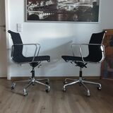 EA 117 Office chairs by Charles & Ray Eames for Vitra