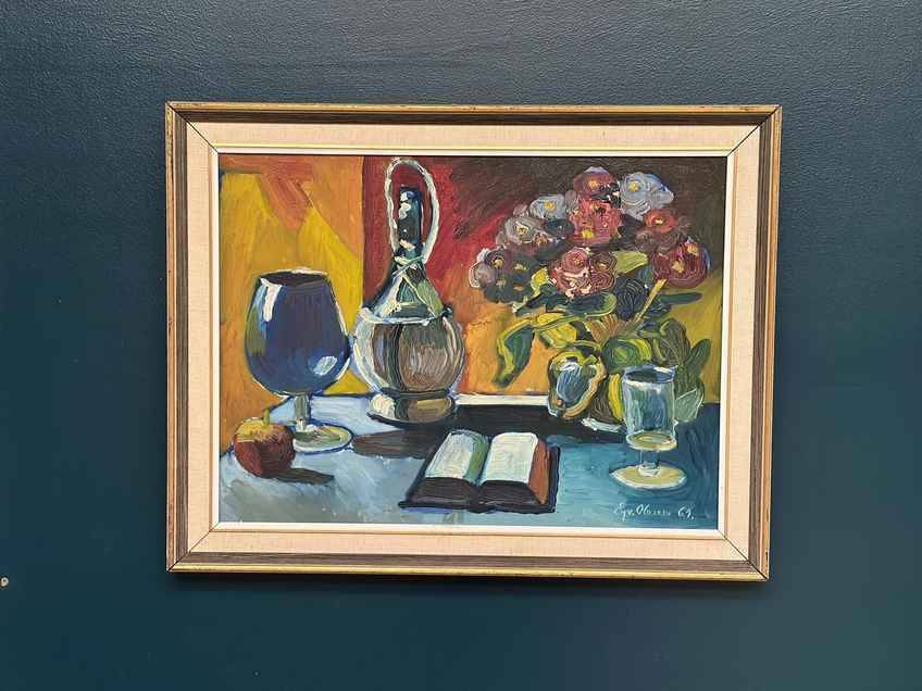 Huile sur toile originale suédoise – « Livre et fleurs » par Eyvind Olesen – cadre vintage