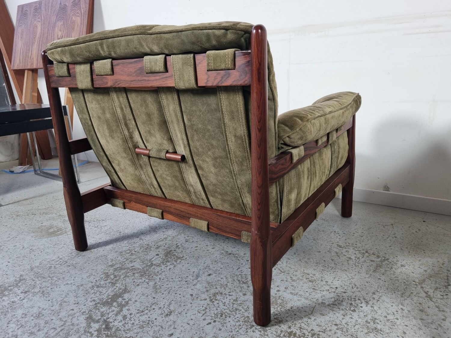 Pair of Brazilian rosewood armchairs, 70s